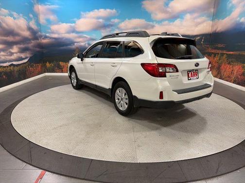 Crystal White Pearl 2017 Subaru Outback 2.5i Premium