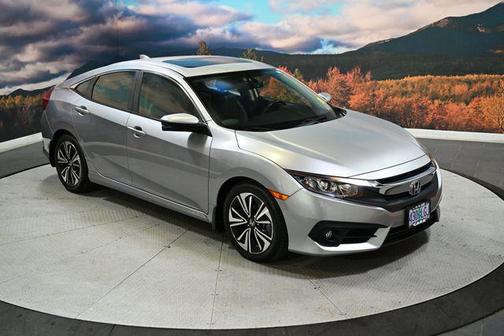 Lunar Silver Metallic 2018 Honda Civic EX-L