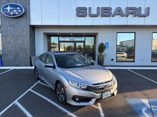 Lunar Silver Metallic 2018 Honda Civic EX-L