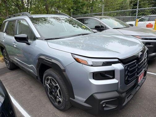 Ice Silver Metallic 2026 Subaru Outback Touring