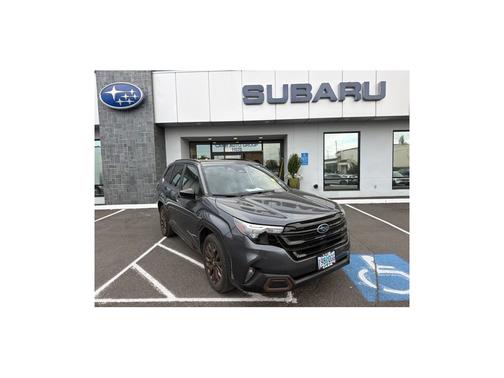 Magnetite Gray Metallic 2025 Subaru Forester Sport
