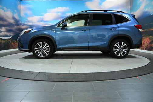 Horizon Blue Pearl 2023 Subaru Forester Limited