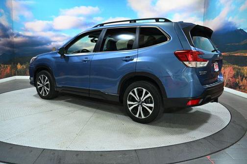 Horizon Blue Pearl 2023 Subaru Forester Limited