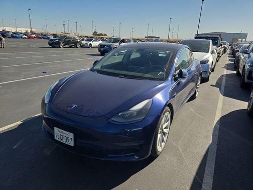 Deep Blue Metallic 2021 Tesla Model 3 Standard Range Plus