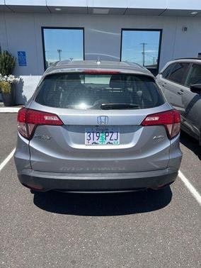 Lunar Silver Metallic 2017 Honda HR-V LX