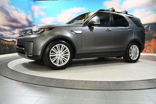 Gray 2017 Land Rover Discovery HSE