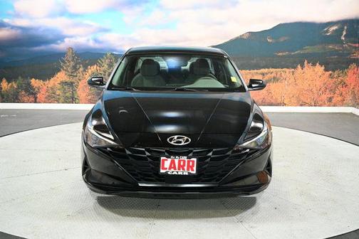 Phantom Black 2022 Hyundai ELANTRA SEL