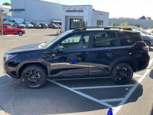 Crystal Black Silica 2026 Subaru Forester Wilderness