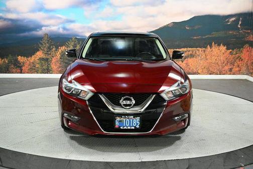 Coulis Red 2017 Nissan Maxima 3.5 Platinum