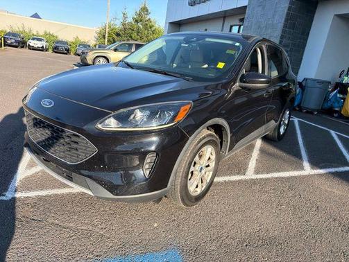 Black Metallic 2021 Ford Escape SE