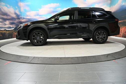 Crystal Black Silica 2025 Subaru Outback Onyx Edition