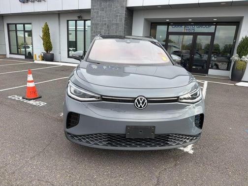 Deep Black Pearl 2023 Volkswagen ID.4 AWD Pro S