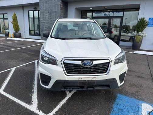 Crystal White Pearl 2021 Subaru Forester Base