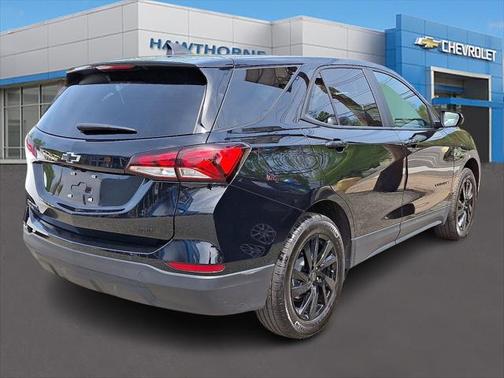 2023 Chevrolet Equinox LS