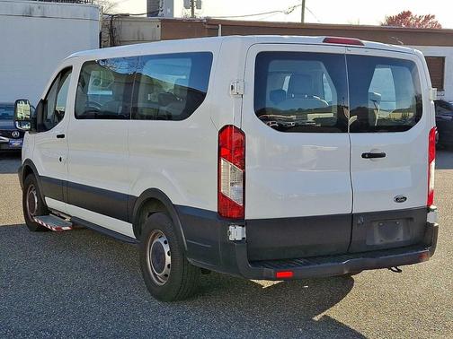 2019 Ford Transit-150 XL