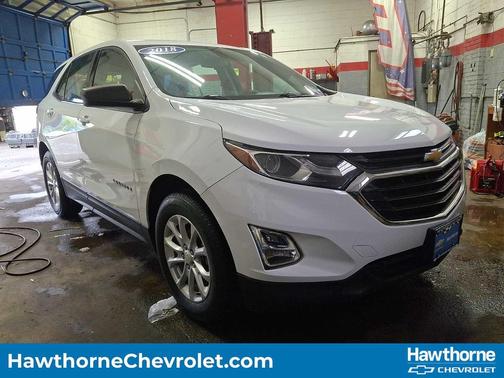 Summit White 2018 Chevrolet Equinox LS