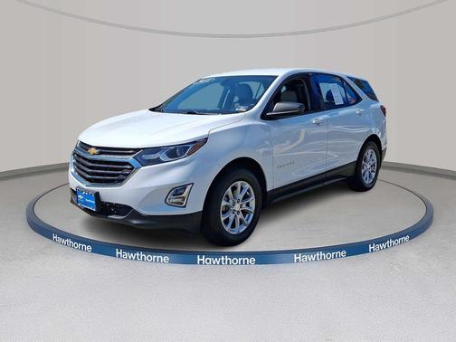 Summit White 2018 Chevrolet Equinox LS