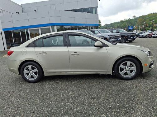 2015 Chevrolet Cruze 1LT
