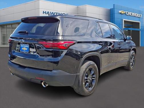 2022 Chevrolet Traverse LT Cloth