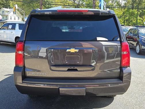 2016 Chevrolet Suburban LS