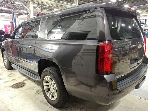 2016 Chevrolet Suburban LS