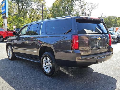 2016 Chevrolet Suburban LS
