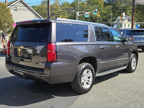2016 Chevrolet Suburban LS