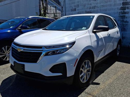 Summit White 2023 Chevrolet Equinox LS
