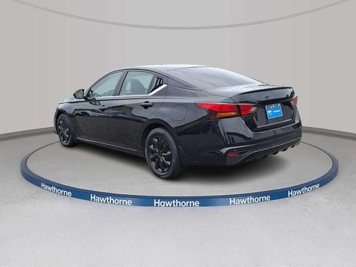 Super Black 2021 Nissan Altima S FWD