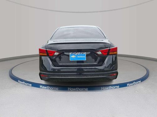 Super Black 2021 Nissan Altima S FWD