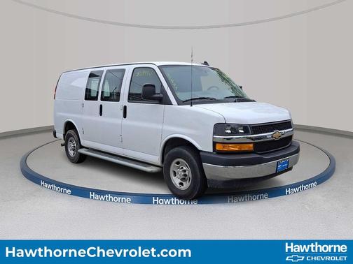 Summit White 2024 Chevrolet Express 2500 LT