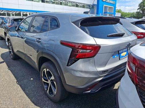 2025 Chevrolet Trax FWD 1RS