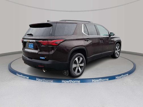 2022 Chevrolet Traverse LT Leather