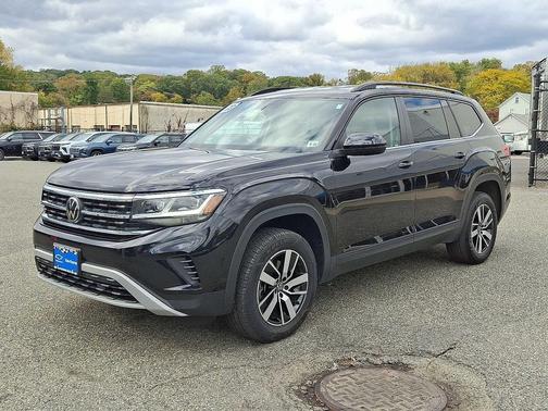2023 Volkswagen Atlas 2.0T SE