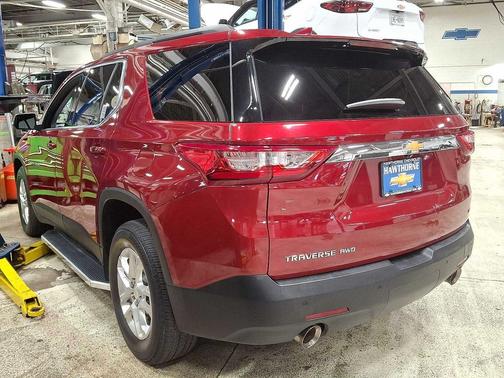2021 Chevrolet Traverse LT Cloth