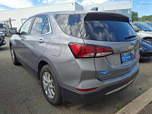 Sterling Gray Metallic 2023 Chevrolet Equinox 1LT