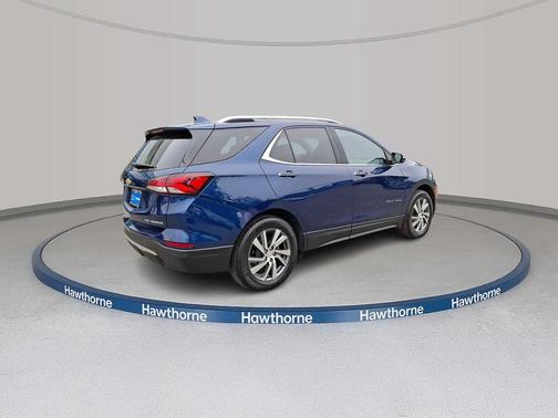 Blue Glow Metallic 2022 Chevrolet Equinox Premier w/1LZ