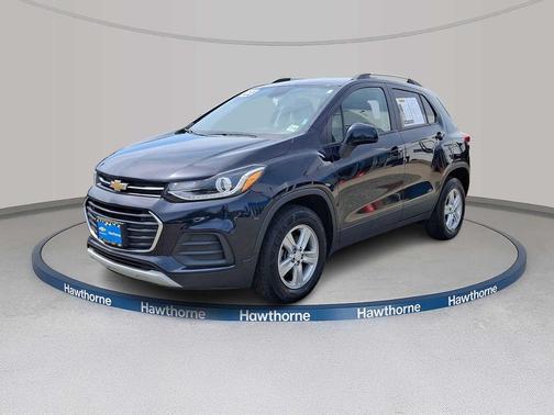 Midnight Blue Metallic 2022 Chevrolet Trax LT