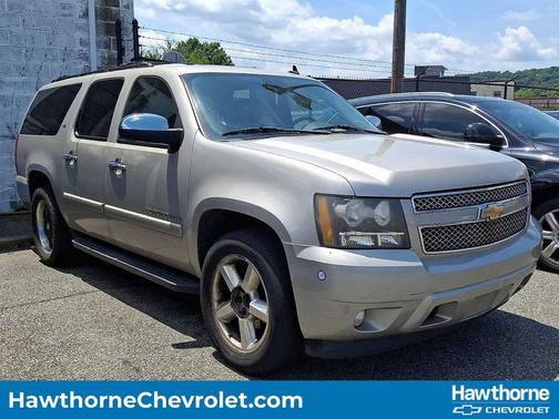 Silver Birch Metallic 2008 Chevrolet Suburban 1500 LTZ