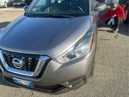 2020 Nissan Kicks SV