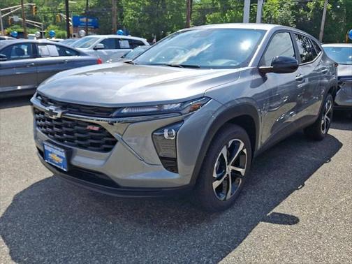 2025 Chevrolet Trax FWD 1RS