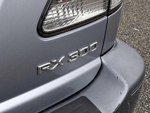2002 Lexus RX 300 Base