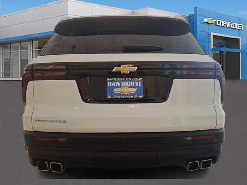 2024 Chevrolet Traverse LS