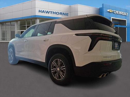 2024 Chevrolet Traverse LS