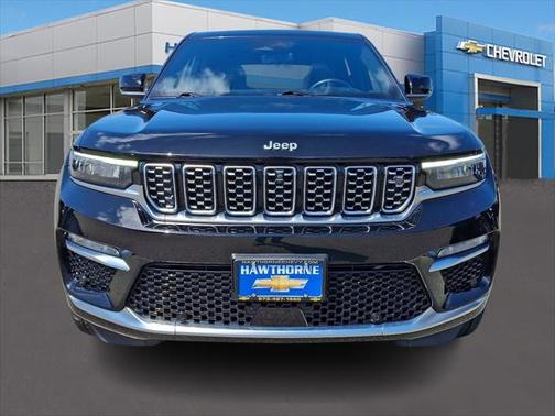 2022 Jeep Grand Cherokee Summit