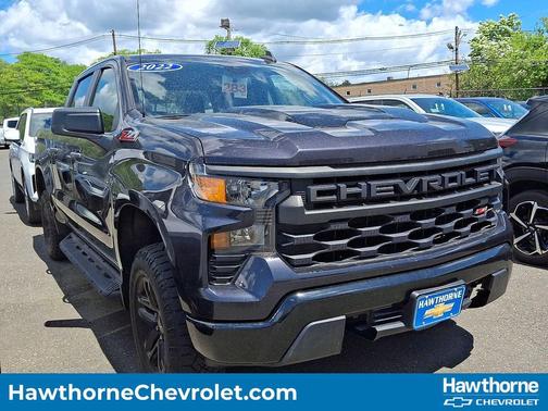 Dark Ash Metallic 2022 Chevrolet Silverado 1500 Custom Trail Boss