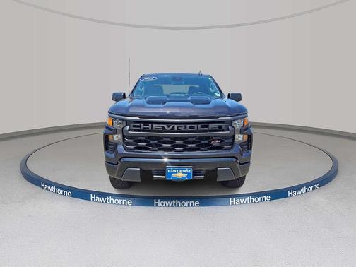 Dark Ash Metallic 2022 Chevrolet Silverado 1500 Custom Trail Boss
