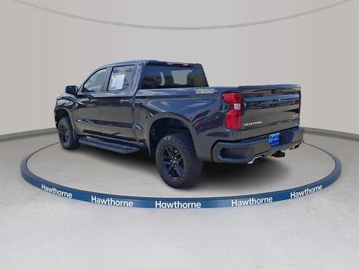 Dark Ash Metallic 2022 Chevrolet Silverado 1500 Custom Trail Boss