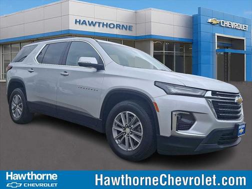 2022 Chevrolet Traverse LT Leather