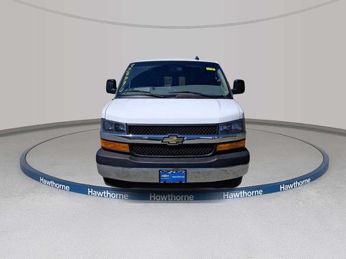 Summit White 2024 Chevrolet Express 2500 LT